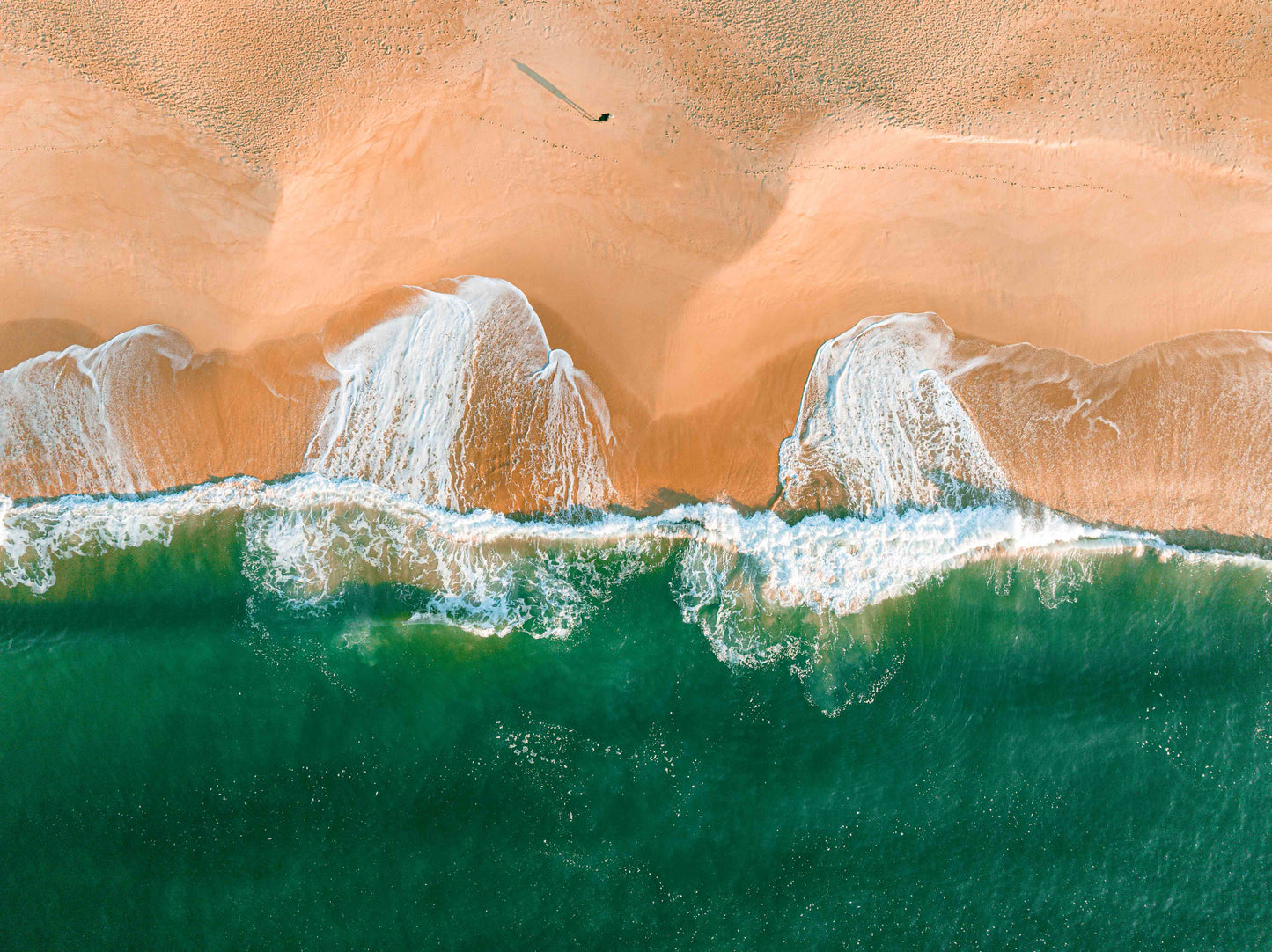 Liquid Lines – Aerial Coastal Print of Pearl Beach & Lion Island, NSW